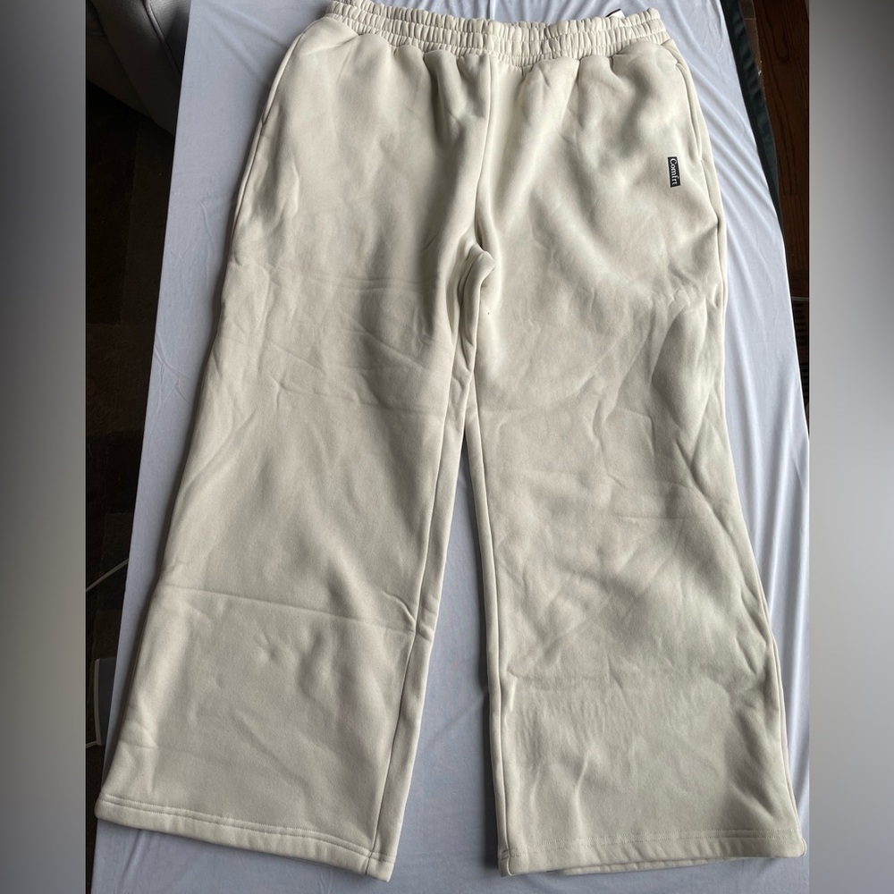Comft Cream Women's Joggers